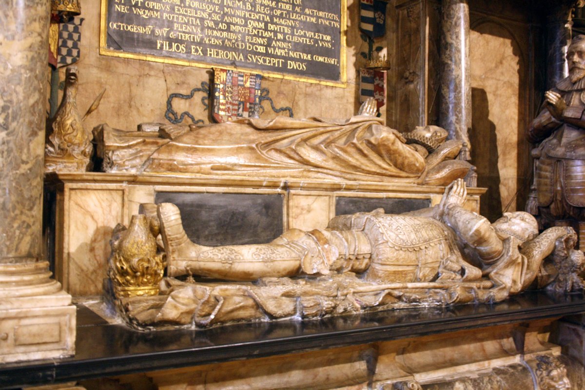 mavmaramis's tweet photo. Cathedral Church of St. Mary, Salisbury, Wiltshire. Monument to Edward Seymour, Earl of Hertford d.1621 attributed to William Wright. Photo: 19.09.2023. #Salisbury #Wiltshire #monument #walltablet #memorial #monumentalinscription #EdwardSeymour #WilliamWright @Portaspeciosa https://t.co/29HLZIGn5x