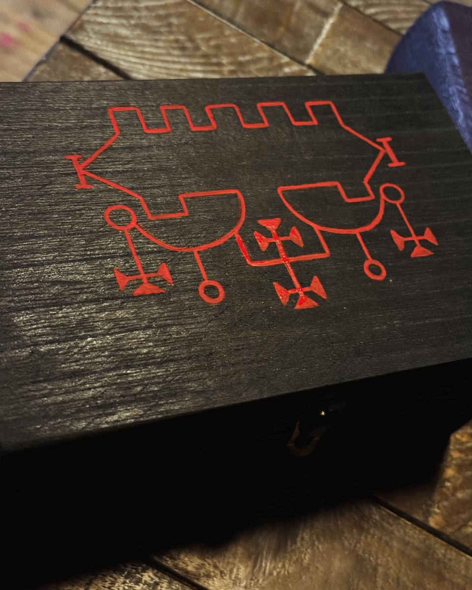 madwitchcraft's tweet photo. These custom infernal boxes are coming out so good. 👀💅 These ones are for Belial and Lilith and I’m so excited to do more! https://t.co/ZIisdSrspU