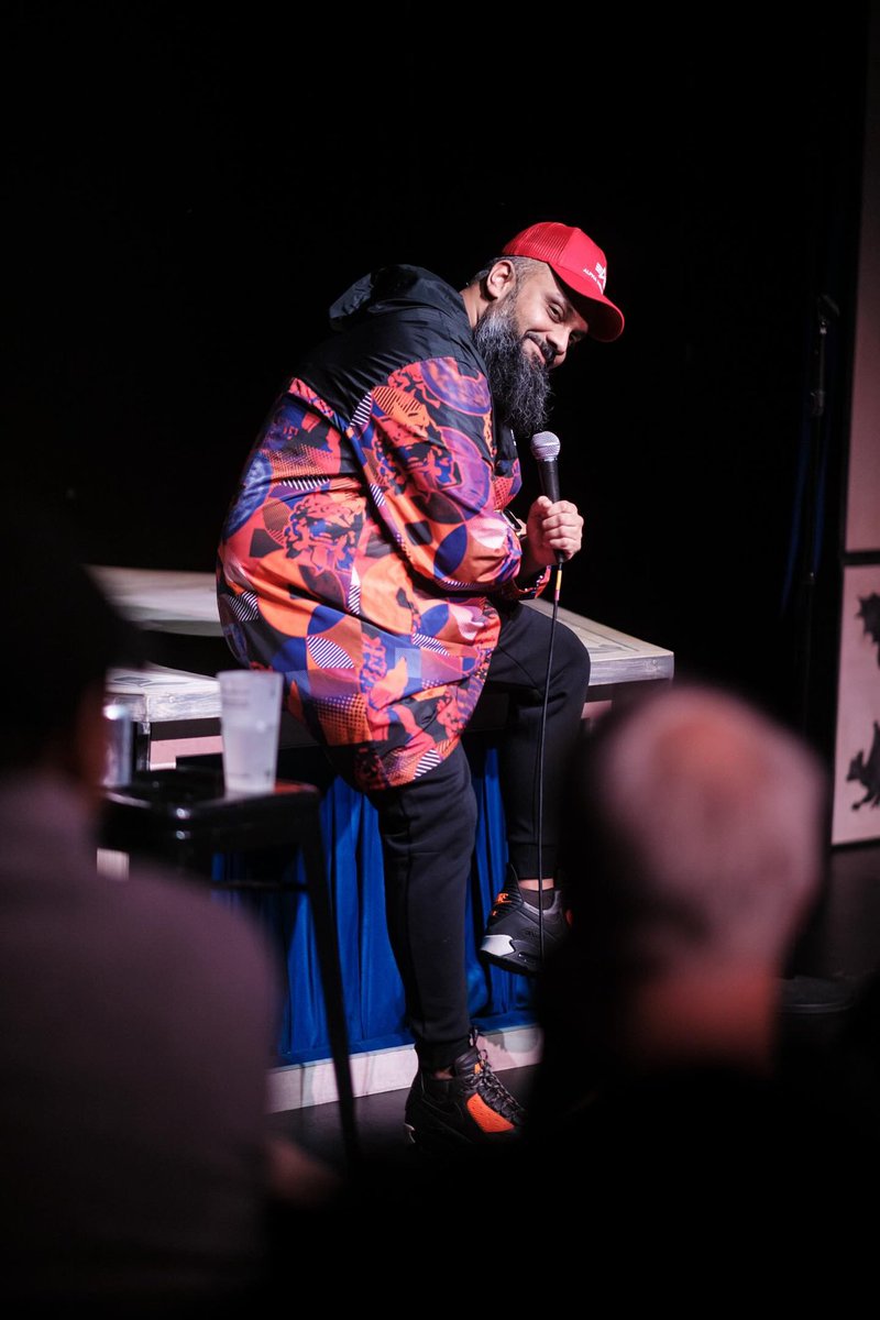GuzKhanOfficial's tweet photo. What a tour we have coming up in January. 

Final tickets below 👇🏾👇🏾👇🏾👇🏾👇🏾👇🏾👇🏾

https://t.co/thqBiPEMOT

I love you guys. What an honour it is to share that time with you. 

Pure shellings @sohotheatre tonight 

📸 @HVRISWORLD https://t.co/t9m7gX0mX2