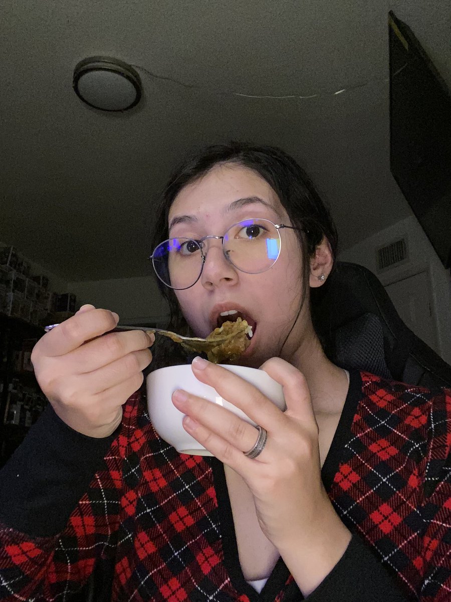 emo_burrito_'s tweet photo. It may not be as good as Leblanc’s curry, but it’s pretty good ♥️Lets make some progress as to whose heart we need to change~  (Pt.XXIII) https://t.co/4IBaijRKUt https://t.co/JOgSNlZ9Ja