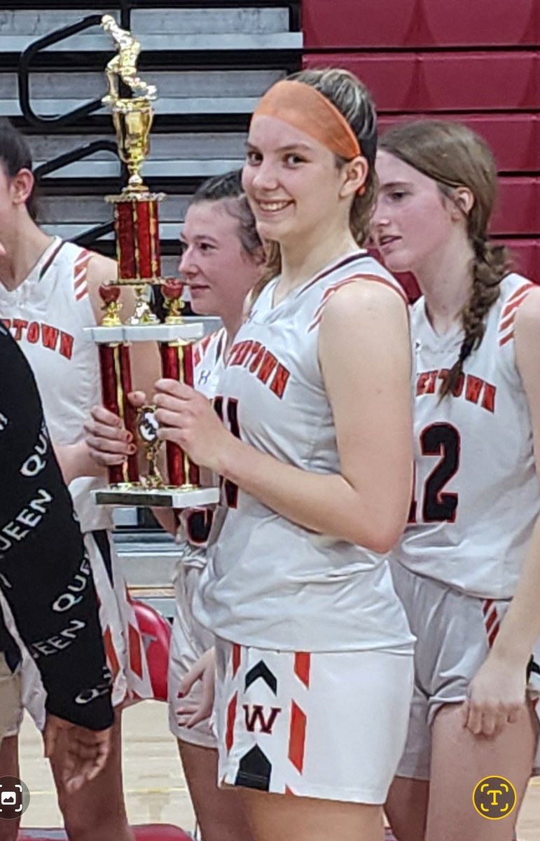 otoolela's tweet photo. Congratulations to the WHS ladies who won the John Rossi Memorial championship game against Bristol Eastern High School tonight! Yahoo! @villanuevaA88 https://t.co/5VFs0STsqA
