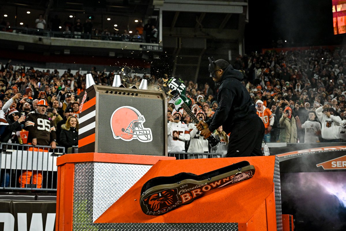 Browns's tweet photo. Was it who you thought it was going to be? 🫶 https://t.co/NdQVJViOh3
