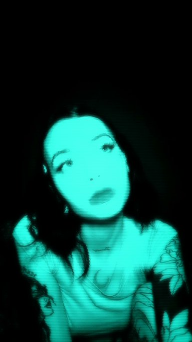 Digital gworl https://t.co/eva3RHTRbh<a href="/tag/mvsales"class="tags"><span>#mvsales</span></a>