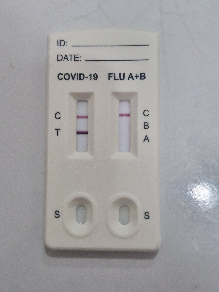 raquelrd1's tweet photo. De nuevo en casa haciendo frente al dichoso Covid: test positivo. Espero que en breve los síntomas vayan remitiendo 🍀
#COVID19 #CoronaVirus https://t.co/dRdaXQfAz8