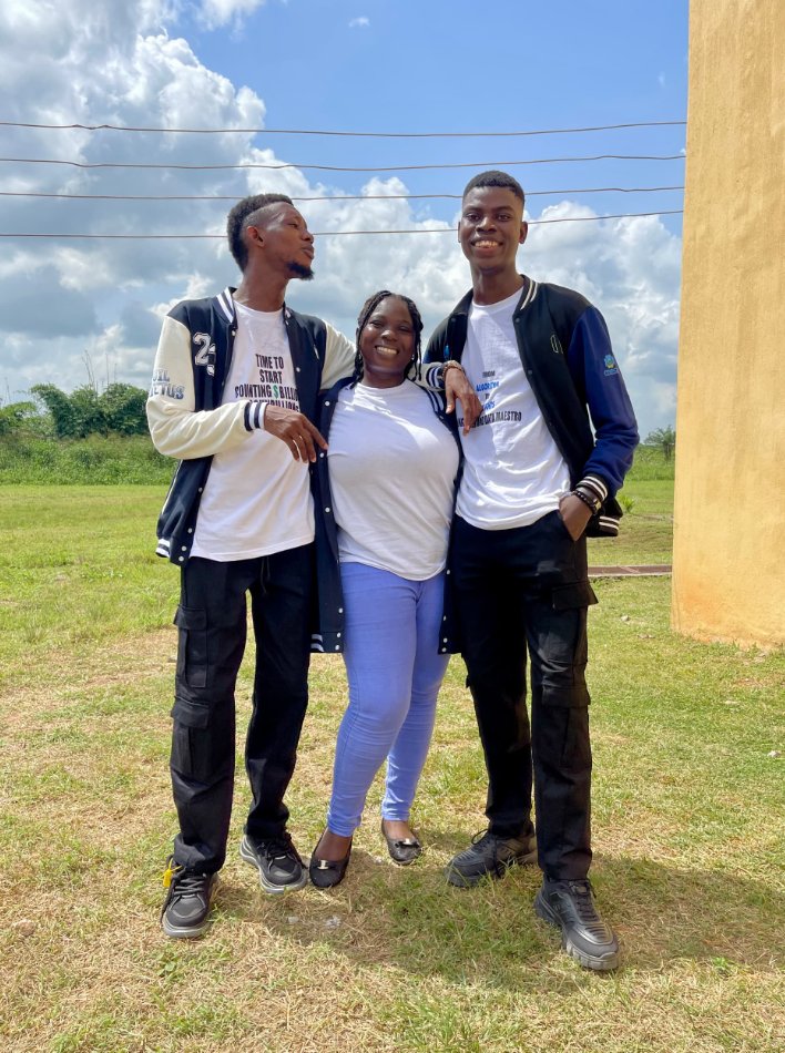 PelumiOnafuye's tweet photo. Proud to announce that I've officially signed out of my Engineering learning journey! π Excited for the next chapter as a Computer Engineer and Data Scientist. Grateful for the amazing journey at Olabisi Onabanjo University! π #EngineeringGrad #DataScientists https://t.co/6FUrjKhjYO