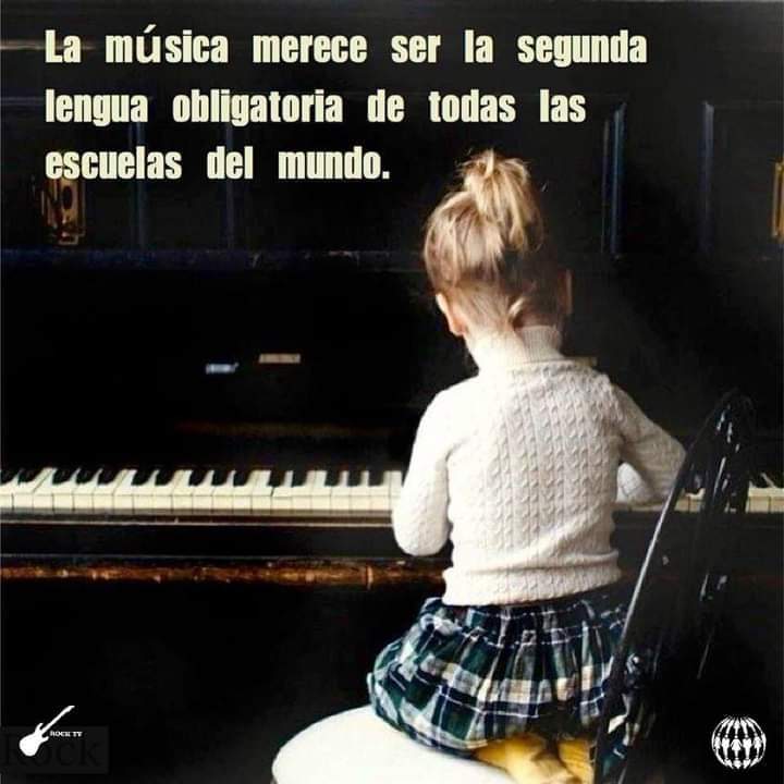 GBVALADEZ's tweet photo. #JuevesMusicales ❤️🎧🎵🎶 https://t.co/on6OleLF1P