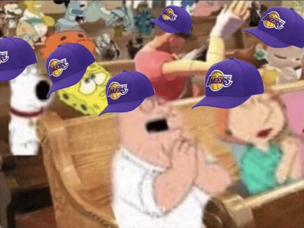 LakeShowYo's tweet photo. praying for a Lakers blowout win today https://t.co/itFDWq2lZG
