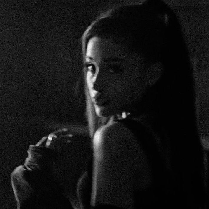 riussuuu's tweet photo. ೃ⁀➷ my favourite tracks off every ari album 🫶

🪡🧵 a thread

*ੈ✩‧₊˚ *ੈ✩‧₊˚ https://t.co/XOREZ8ZlFw