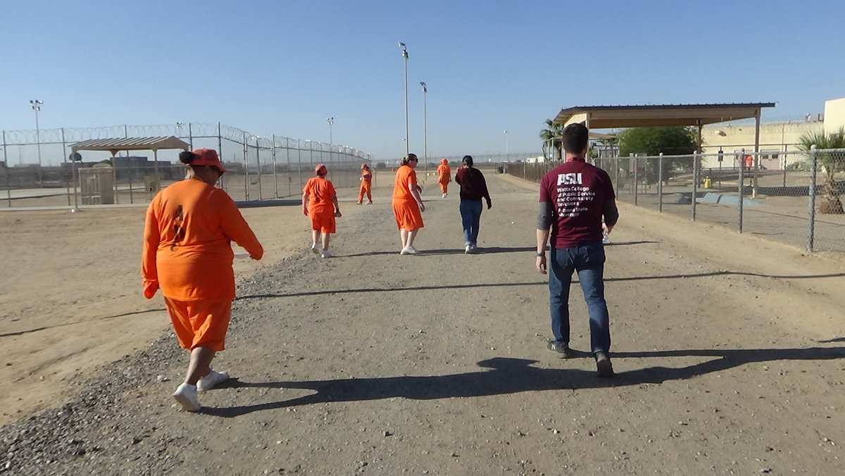 Women incarcerated at Arizona State Prison Complex - Perryville joined @ASU criminology and criminal justice students in the Watts 5K run/walk for charity, raising donations for the university’s annual United Way campaign. Full story: ow.ly/36am50QkLZo