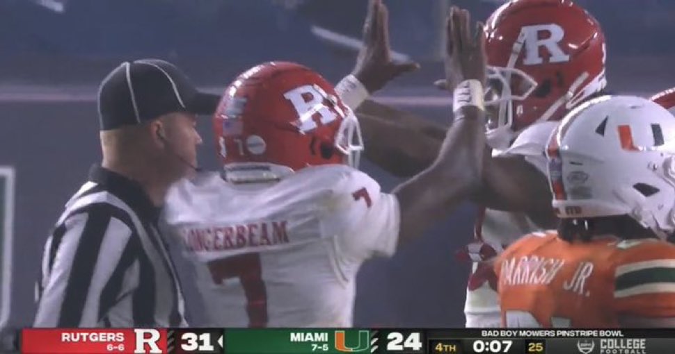 BarstoolBigCat's tweet photo. https://t.co/SRJdPTO2D8