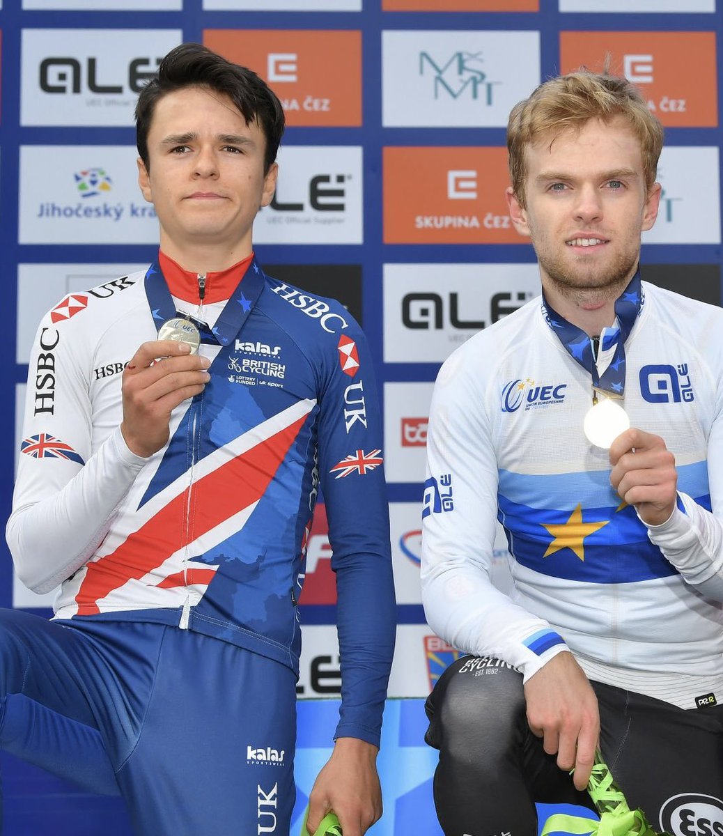 AtlantaRouleur's tweet photo. 🇬🇧 Pidcock vs Iserbyt 🇧🇪

This insane finale👇 in the battle for 2nd between Tom Pidcock &amp; Eli Iserbyt is made all the better if you know about their history and the intensity of that rivalry in the U23 ranks ⚔️

Amazing finish by Pidcock and WOW to his overtake which sealed🥈 https://t.co/mSZJoX6vsi