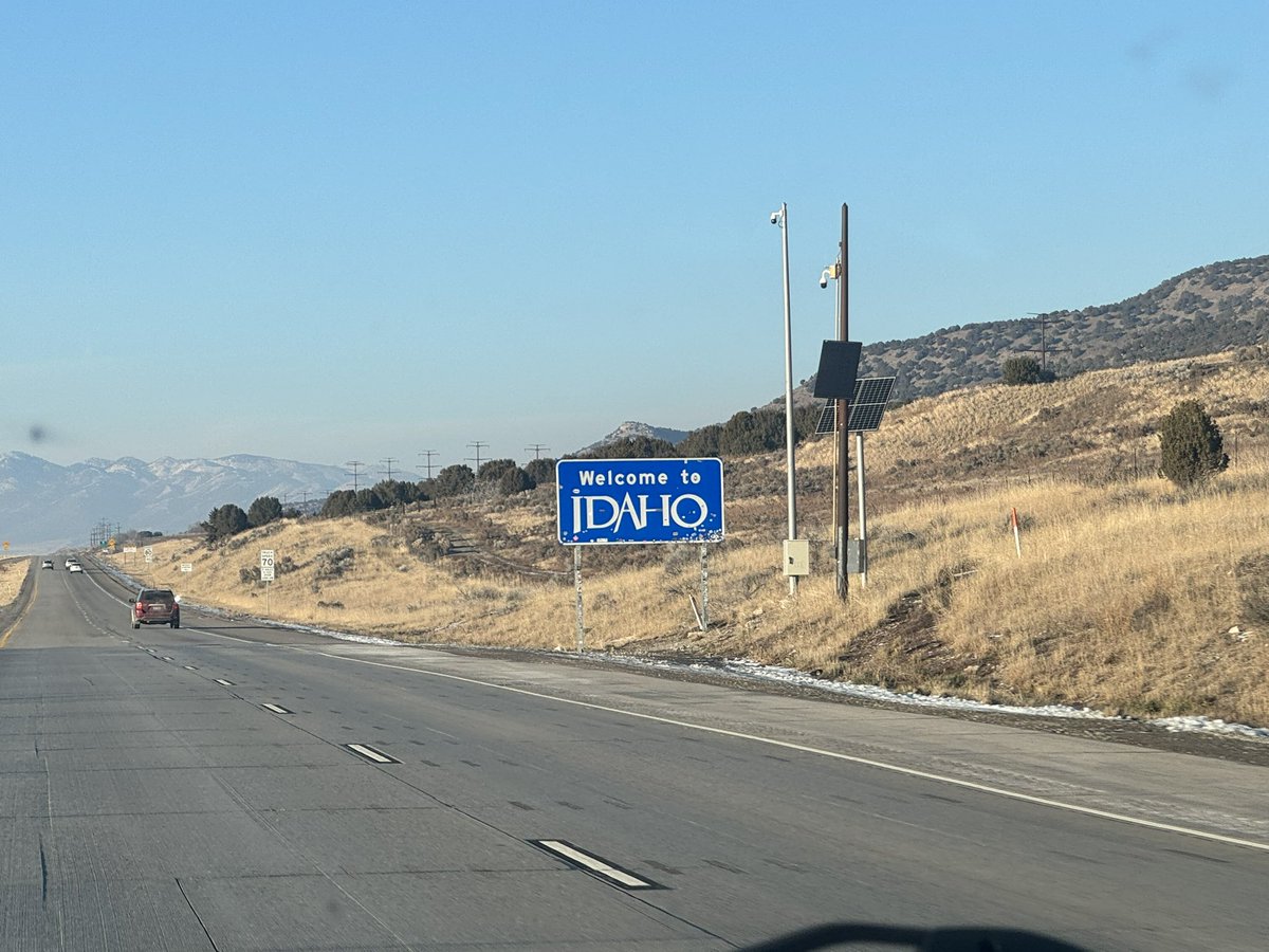 Aaron Burgin tweet media