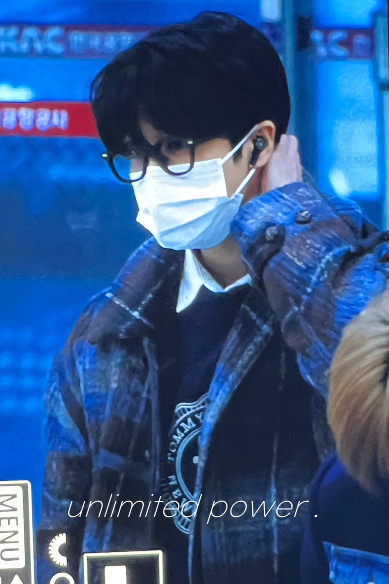 231229

#스트레이키즈 #StrayKids #한 #HAN
