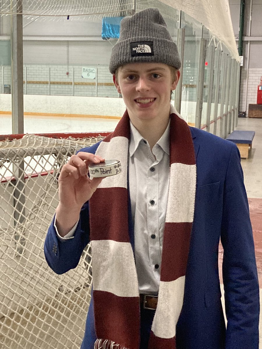 CCPats_BHockey's tweet photo. Congrats Jaybird! https://t.co/u5i6XpOXsd