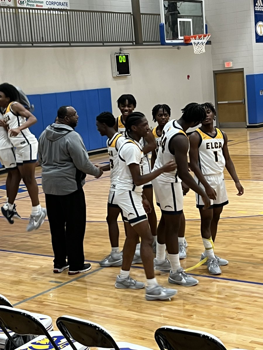 edeweysmith's tweet photo. ELCA 68-45 over Stratford Academy.
@kylesandy @sandyspiel https://t.co/YFYeYpapkA