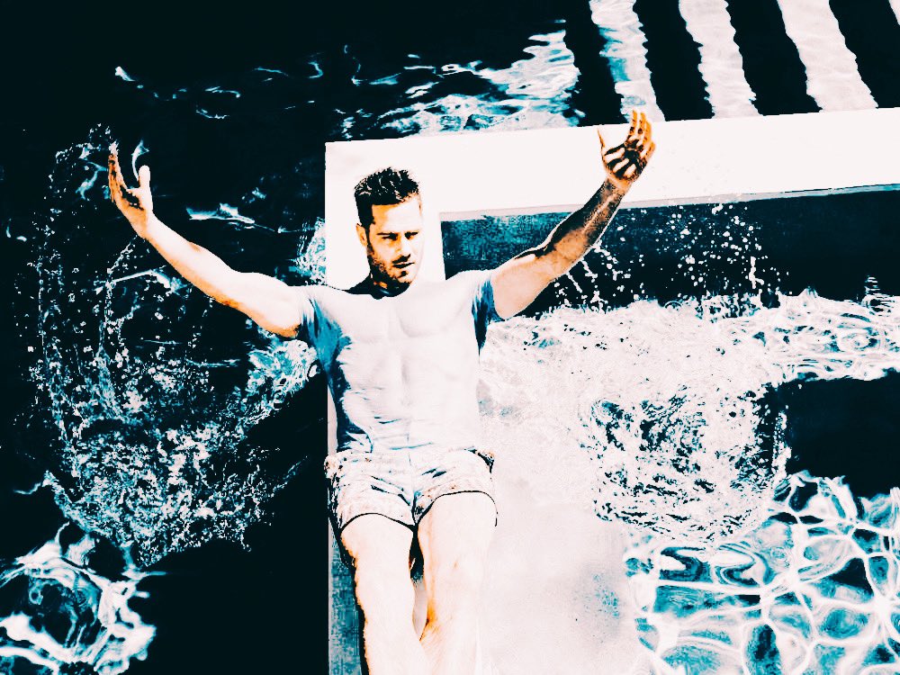 GLASS0FSTRYKER's tweet photo. 💦🍃 https://t.co/WklJB0jVEC