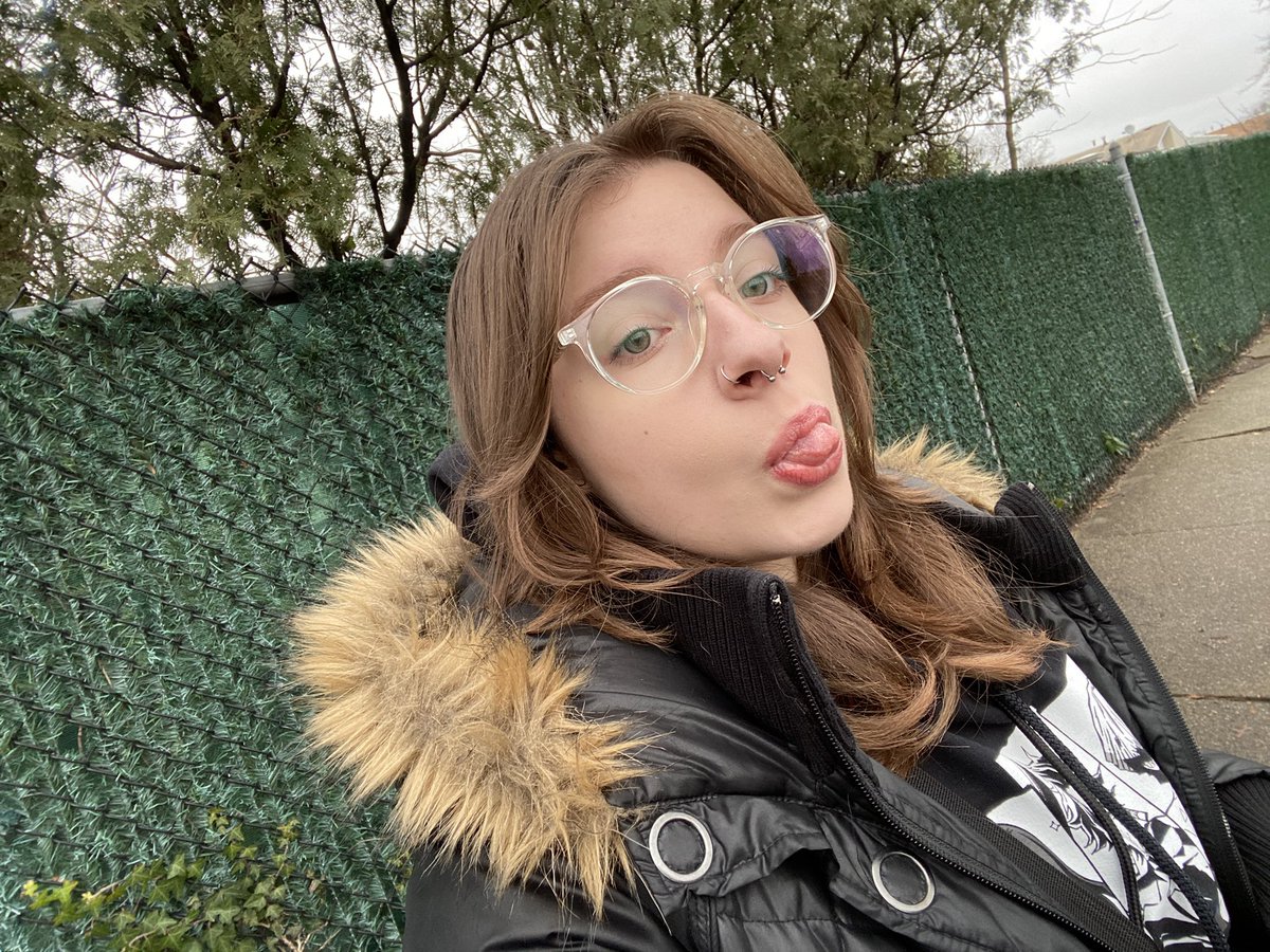 ✩ alyssa ✩ tweet media