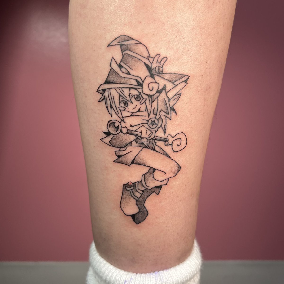 dustythesnowman's tweet photo. I began learning how to tattoo this year! It's been so fun learning how to draw on a new medium, and I've met so many awesome people through it 🥰

Check out my tattoo instagram! #tattoo

https://t.co/4WIWuNb2xt https://t.co/1u4IhUXTUt