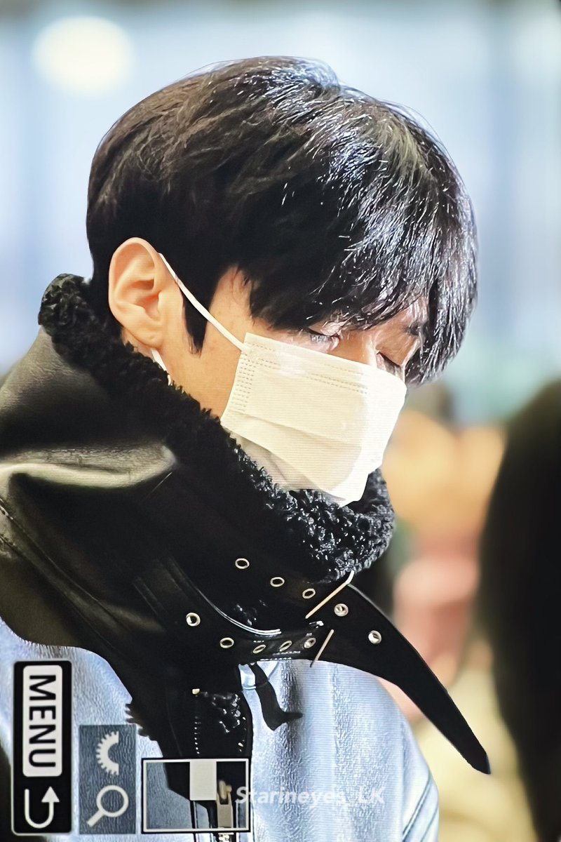 hyunehans's tweet photo. leeknow with short hair... 🥲 https://t.co/6d0oaYc0Qi