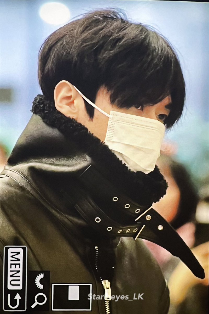 hyunehans's tweet photo. leeknow with short hair... 🥲 https://t.co/6d0oaYc0Qi