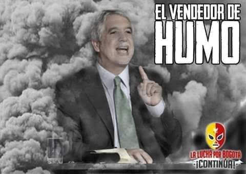 JH69212720's tweet photo. @EnriquePenalosa rata hps.. vendedor de buses.. corruptos de mierda https://t.co/BBVAODtqid
