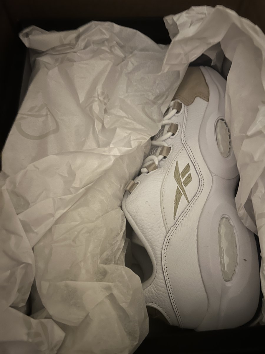 PGSportsNFT's tweet photo. 3rd winner for the @alleniverson @Reebok sneakers is @LeslieM0tta! https://t.co/7X74F61ADD