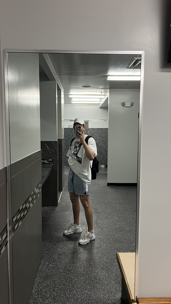 ☑️
