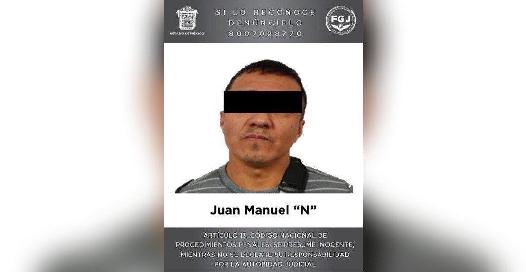 AMXSeguridad's tweet photo. #Chimalhuacán || Agentes de la @FiscaliaEdomex en conjunto con autoridades federales detuvieron a este sujeto por su participación en el #Delito de #HomicidioCalificado. 

Más información: 👉🏻 https://t.co/ou1GOJ7g1L

#AgenciaMxNoticias https://t.co/zWw7QhQtHX
