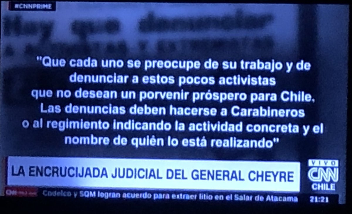 210_pau's tweet photo. Qué significa esto ? impresentable @CNNChile #Cheyre ha sido condenado y para uds es una “encrucijada”? es aberrante y vergonzoso tener una TV (cadena @CNN) que se dice “noticias y solo noticias” que distorsiona la realidad de los violadores de #DDHH impunemente en #Chile https://t.co/mDQfc7LdnE
