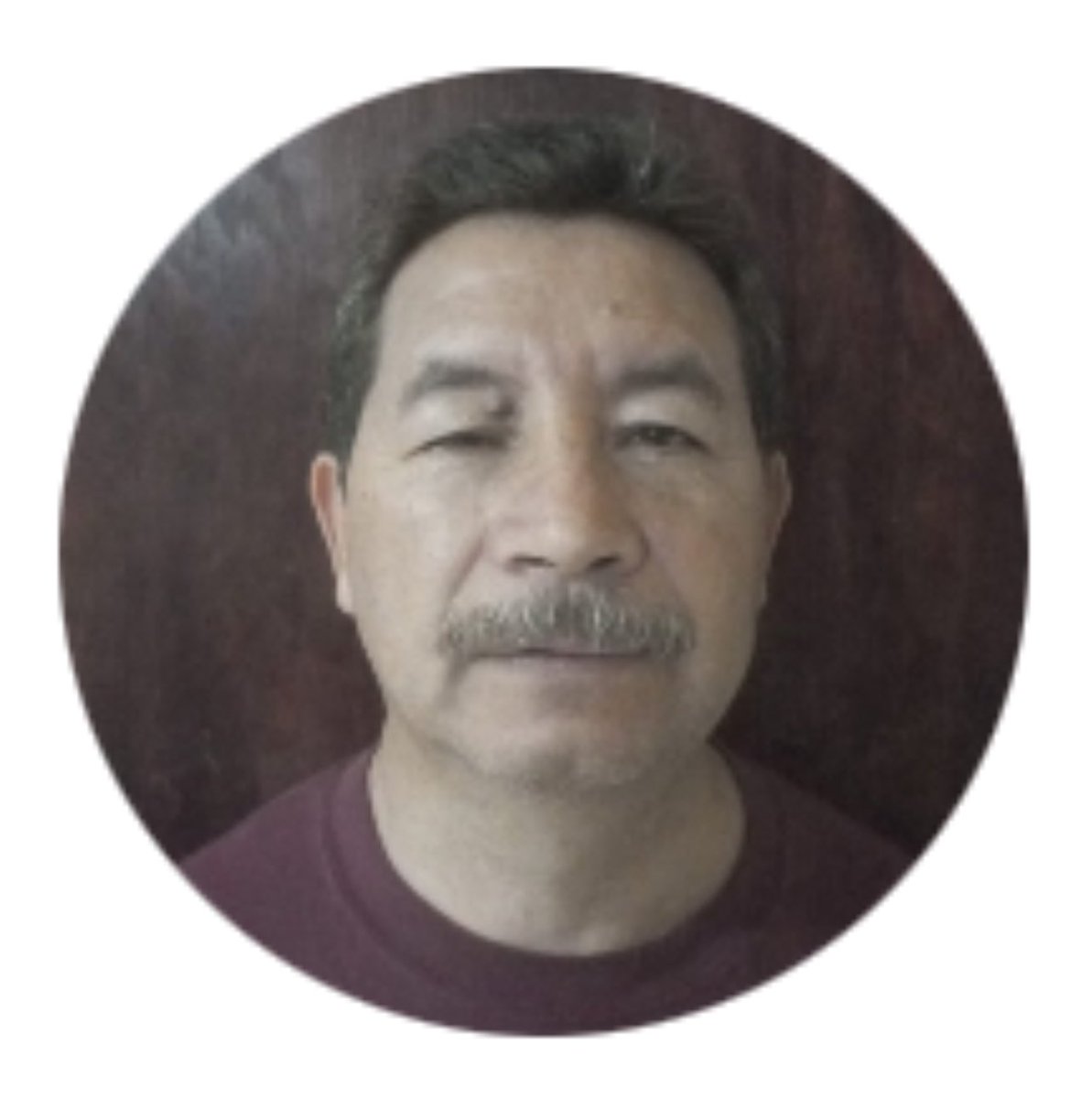 rnox's tweet photo. Como @Uber_Support @Uber_MEX ha decido ignorar mi petición de ayudad, les pido su cooperación para encontrar al chofer que se llevó mi mochila, aquí las imágenes.

Vive en Chimalhuacán el señor. https://t.co/eIXkkTIeLv