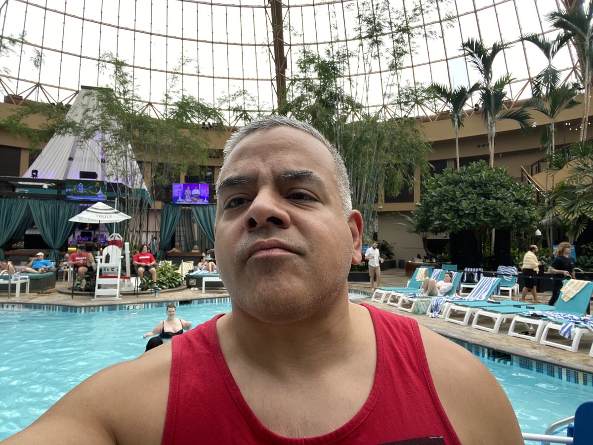 juanjeremy100's tweet photo. Always enjoy some time away to #doac #harrahsac #harrahspool #atlanticcity #cornerman โฆ@harrahsresortโฉ #baywalk https://t.co/HM2PBPqa7Z
