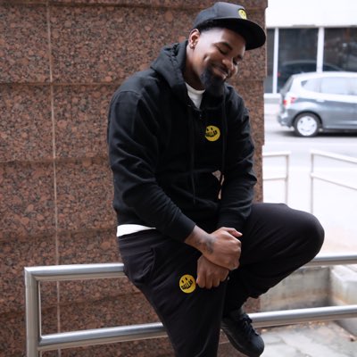 SammyLeeMane's tweet photo. #NewProfilePic https://t.co/IqGBBjzwKP