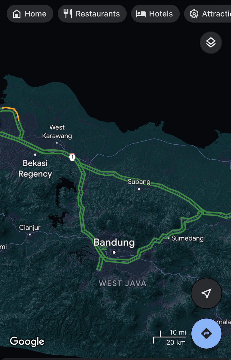 hrdbacot's tweet photo. Jalan tolnya sepi euy. https://t.co/zXZAmPzNDl