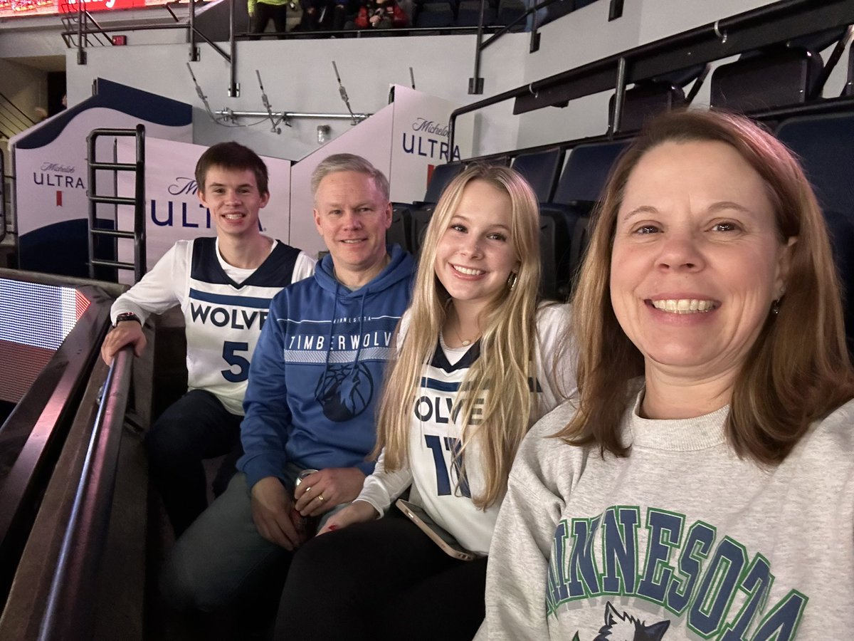 Stacy Paleen tweet media