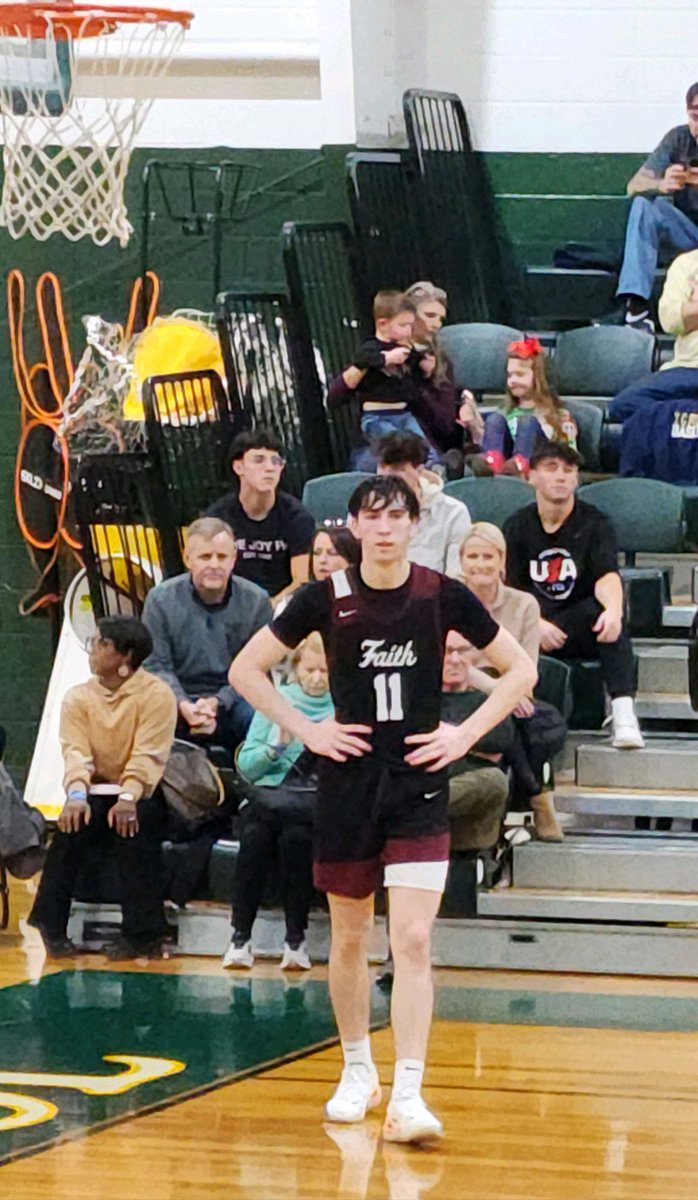 Dean Oliver tweet media