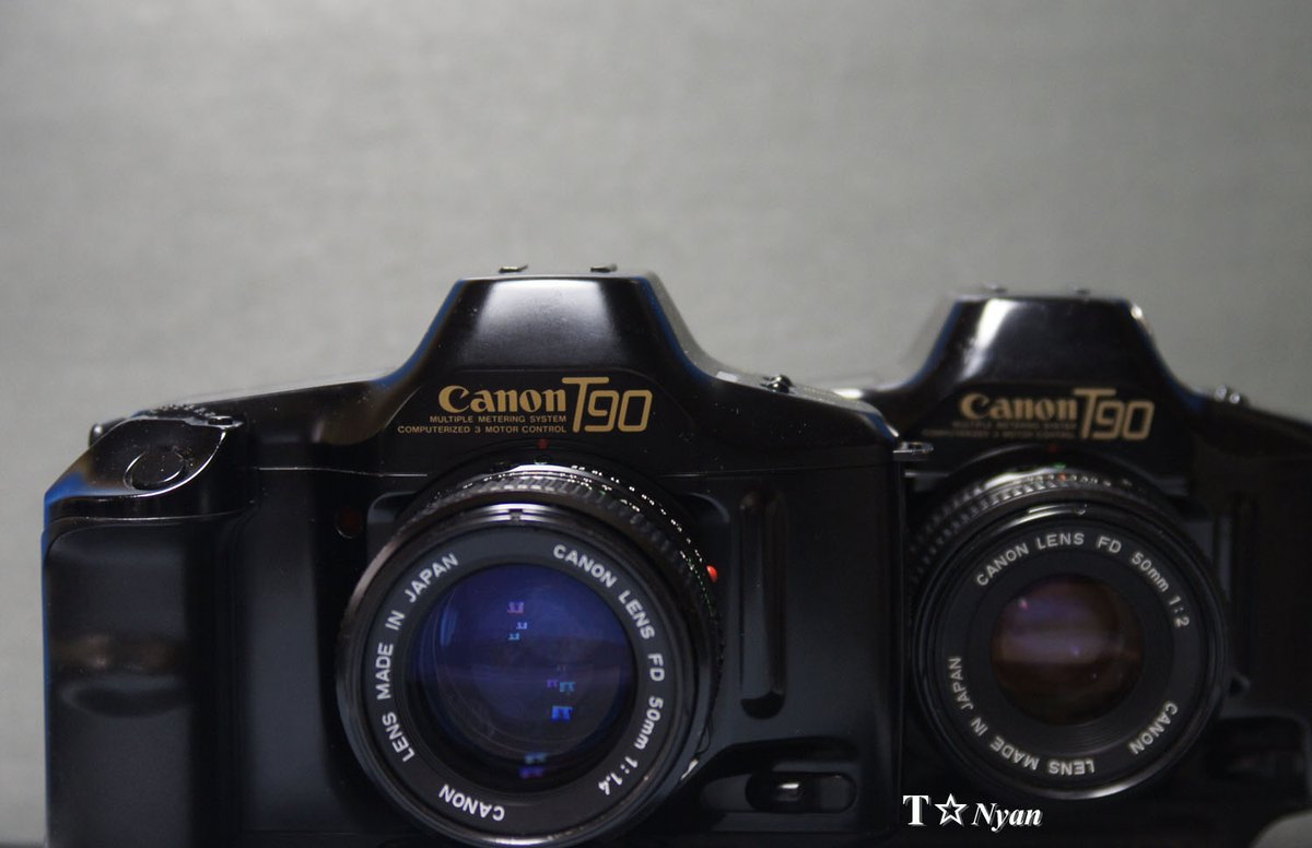 nya_n_88's tweet photo. ・
撮影準備
MINOLTA AF 9000
Canon T90 TANK
(再出)
#MINOLTA #AF9000 #α9000
#Canon #T90 #フィルムカメラ
#カメラ好きな人と繋がりたい https://t.co/9Bc1fAGXrH