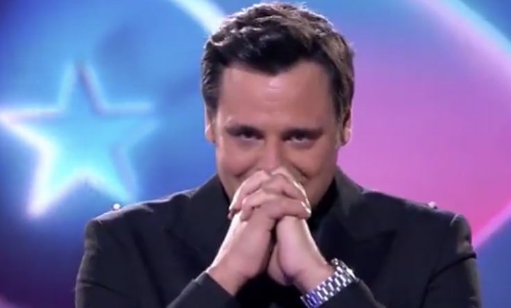 KokoroMiss's tweet image. Ion despide la edición llorando ¿por? Son capaces de no llamarle más por haber hecho más que leer un cue. #GHVIPDBTFinal