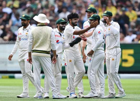 AsifKhan9759's tweet photo. Pakistan needs 316 to win. Can Pakistan pull off this epic chase??
Comment below with your score estimations. #AUSvPAK #BabarAzam𓃵 #wintervolliefde #afuaasantewaasingathon #SingathonOnJoyPrime #SAvIND #Bitcoin #JujutsuKaisen https://t.co/RhsV90CyEo