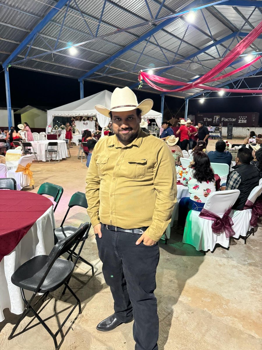 _studiolucio's tweet image. Howdy my followers on twitterpuntocom