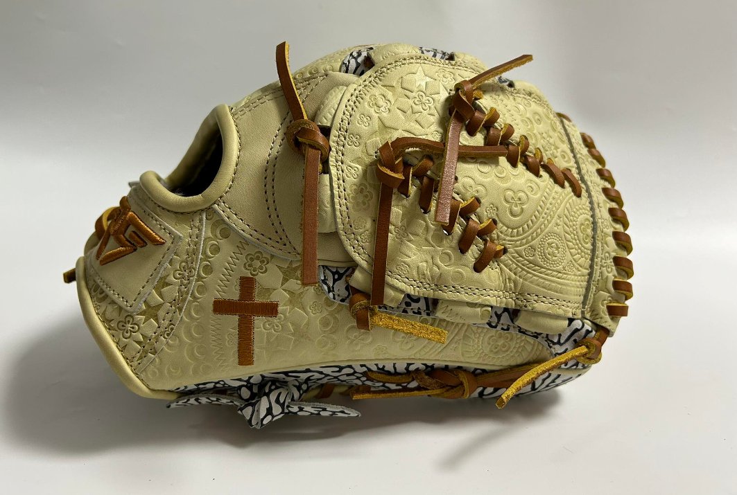 Come see us at the #ABCA2024 less than a week away! Coaches come get your teams custom gear needs!!