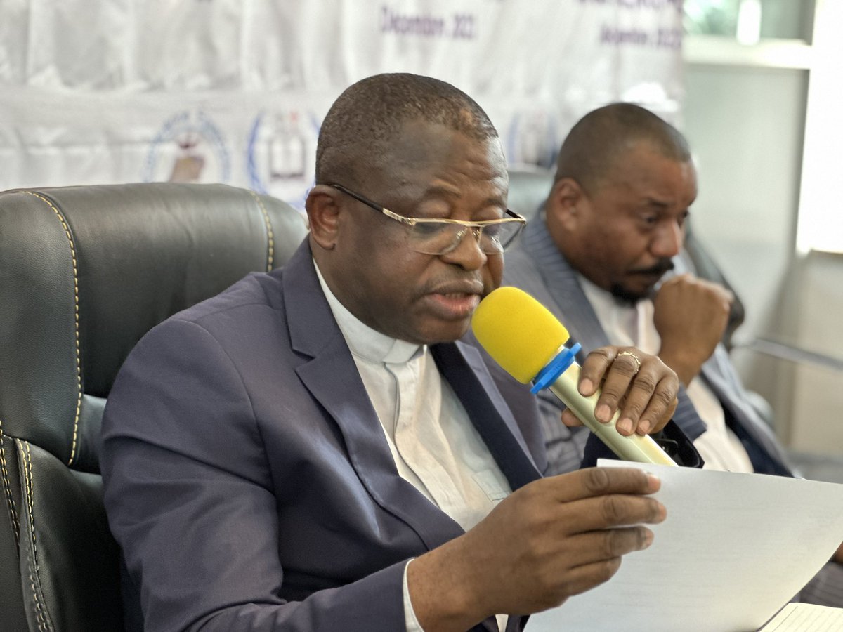 NDAHAZACREDO20's tweet photo. 🇨🇩 #Élections: La MOE- CENCO -ECC reconnaît déjà la victoire du #Num20 Fatshi béton.
deux candidats aussi viennent de reconnaître la victoire du #Num20, il s’agit de @ConstantMutamba et @NoelKTshiani.
Je suis convaincu que d’autres sont en téléchargement... https://t.co/F7GzLAGJ87