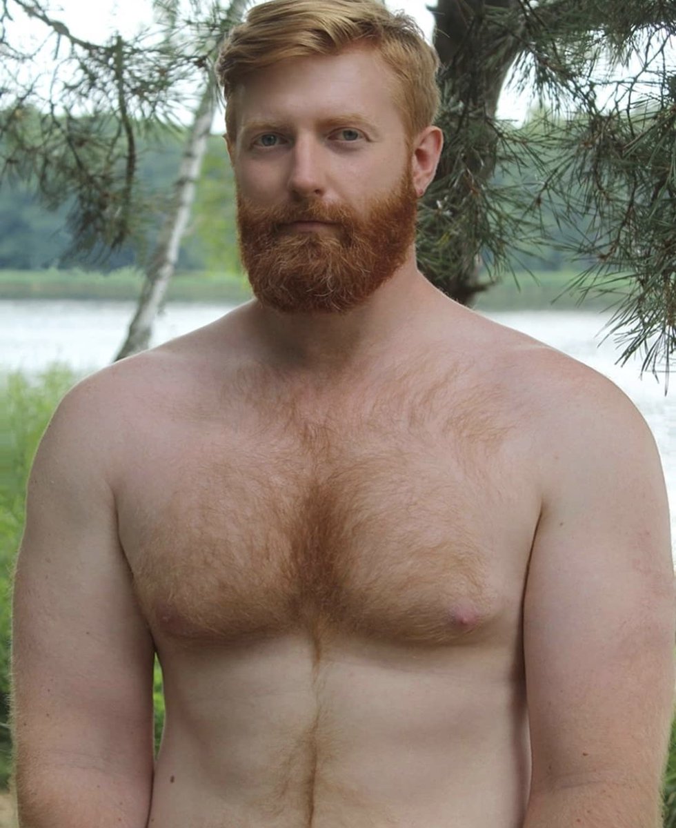 "If not friend, why friend shaped?"

~21+ themes ahead
~Soft top
~Gay, but will happily cuddle anyone
~Bear shifter
~6'5, 270 lbs
~Banter always welcome
~Lit/Desc/Selective/MV