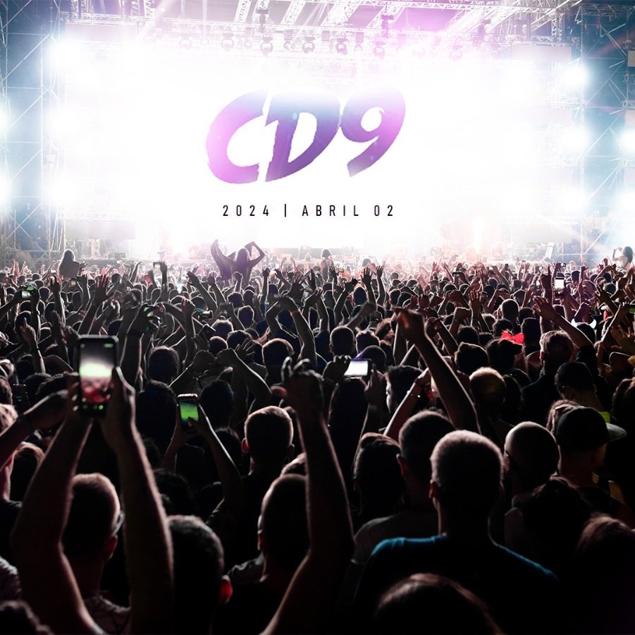CodersOfficial9's tweet photo. Sorprende en redes sociales la inedita foto que parece ser el regreso repentino de los chicos a los escenarios 😱. Como saben... el próximo 2 de abril CD9 cumplirá 11 años de su creación, y todo indica que es una broma y cayeron... blancas palomitas. https://t.co/fRBYD7VKmC