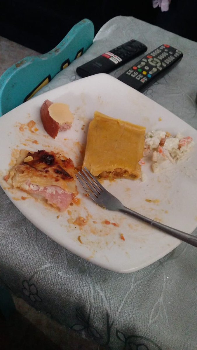 Todavía comiendo hallacas....por Cristo ¿cuando se van a acabaaaaar?