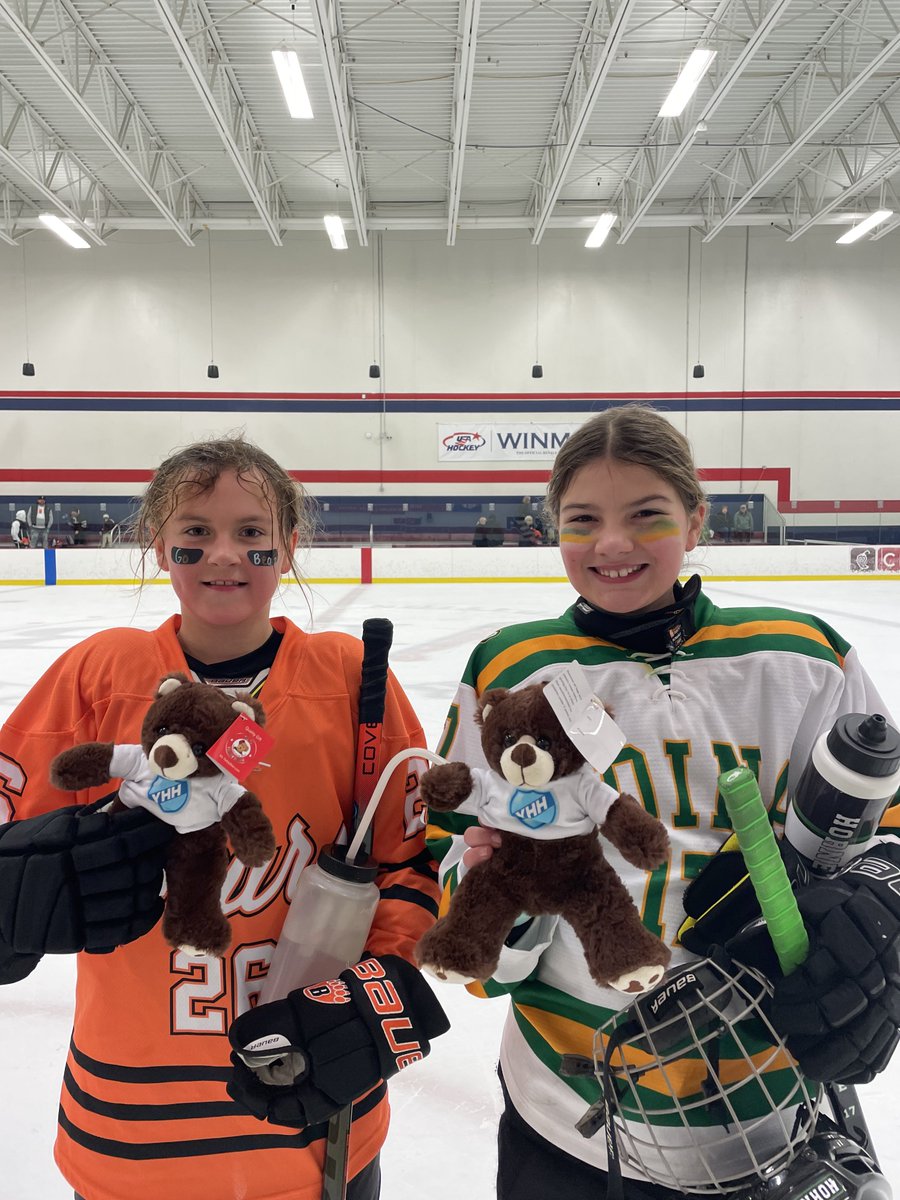 YouthHockeyHub's tweet photo. Danglefest 2023
10B

White Bear Lake Bears > Edina (Black) Hornets (8-0)

Player of the game
White Bear Lake’s Lydia pottle (2G/1A)
Edina Black’s Leighton Ringle (1G) https://t.co/htUlDtNfGY