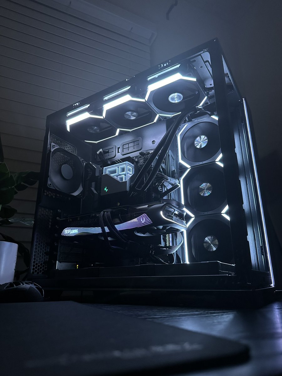 ch2pter's tweet image. :3