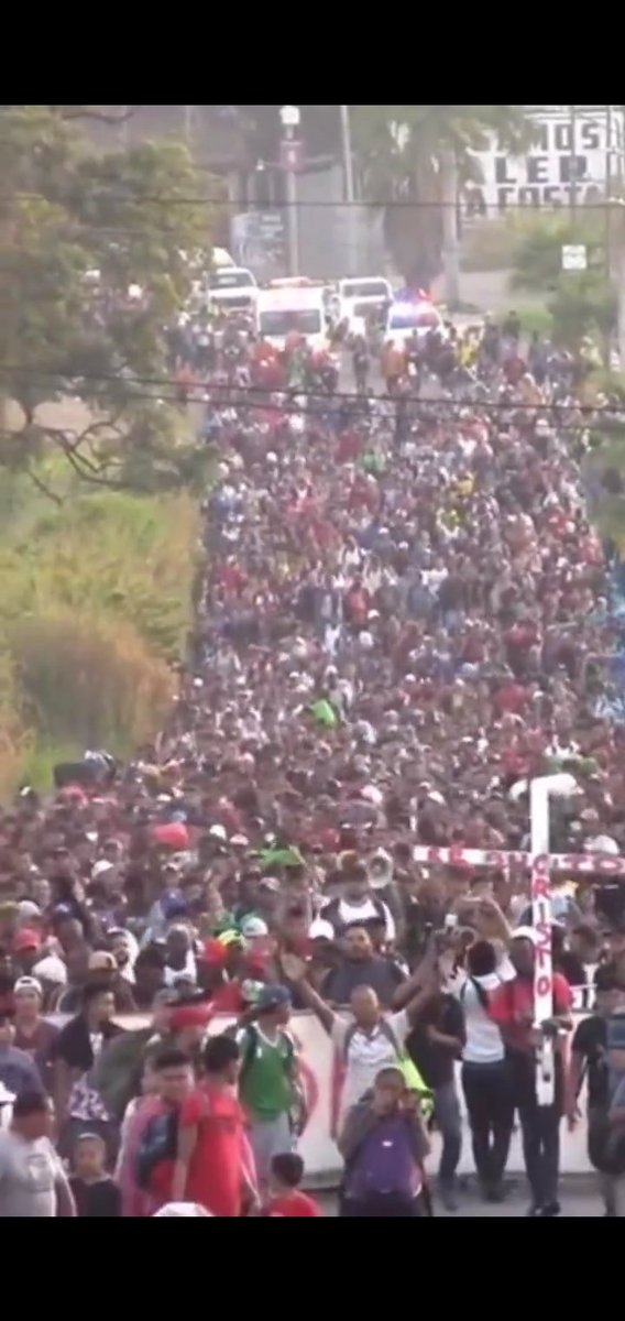 🚨🚨happening now! 🚨🚨 A caravan of 15,000 illegal immigrants are headed to the USA border. Most are single men, military age. Tell me, how are they going to vet EVERY SINGLE person in this crowd to make sure they aren't terrorists? They are not only coming from spanish