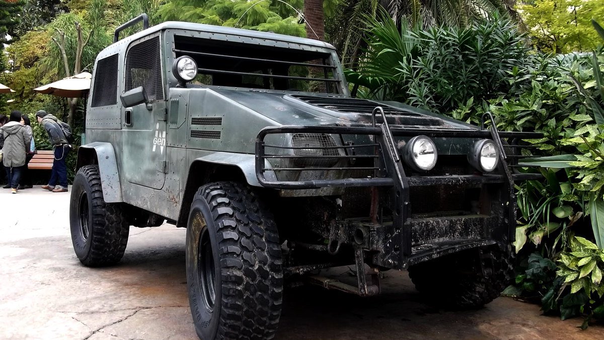 ロストワールドジュラシックパーク ハンター車プラモデル レックス