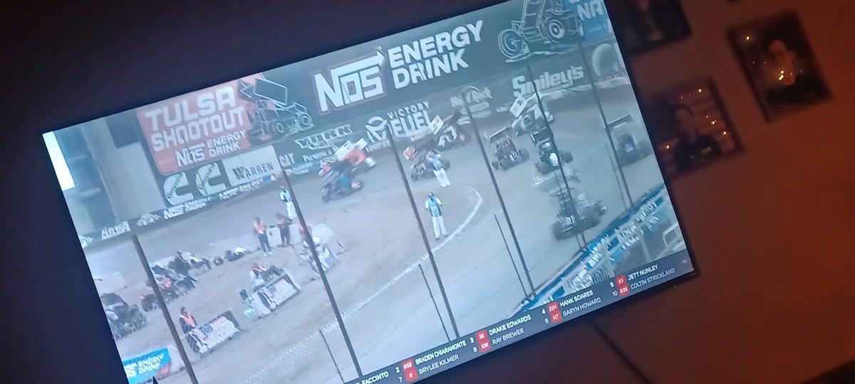 NealMartin8's tweet photo. From work to home not missing a lap yet.. enjoying the coverage from @FloRacing @clintonboyles98 @BrianDallasWard @connerwade66 https://t.co/ywxlojOqdj