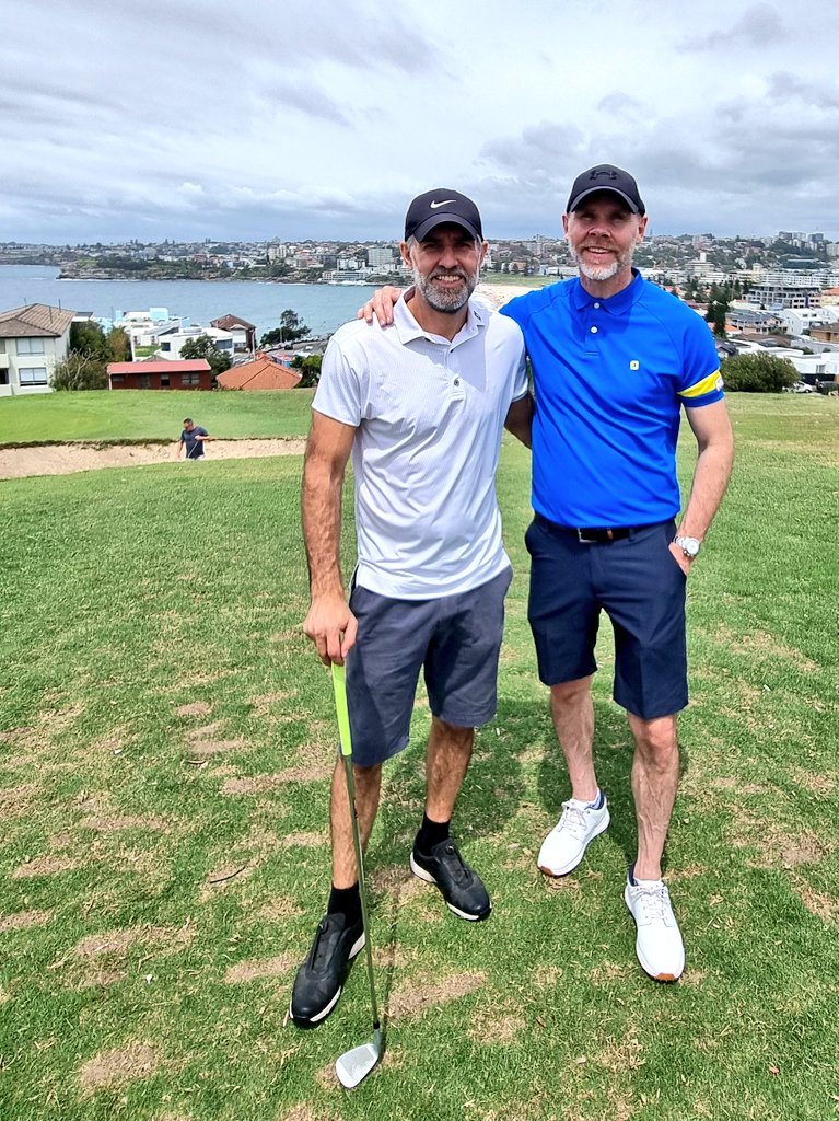 Luk1e's tweet photo. Blowing off the cobwebs @BondiGolfClub #Australia Even popped a Birdie Dance out for the #GolfLifeLegends @TubesSoccerAM @jimmybullard #UpTheCastleTees https://t.co/m1bOR6EfAW